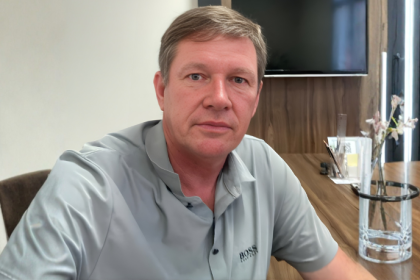 Guindastes em 2026 elevam o patamar de segurança e eficiência em operações pesadas com tecnologia de precisão, reforça Altevir Seidel.