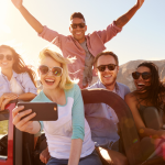 Roteiros de final de semana por Andrey de Oliveira Pontes, mostrando como pequenas escapadas podem recarregar sua energia sem grandes planejamentos.