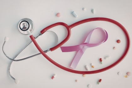 Câncer de mama em homens: Vinicius Tadeu Sattin Rodrigues alerta sobre sinais importantes para um diagnóstico precoce.